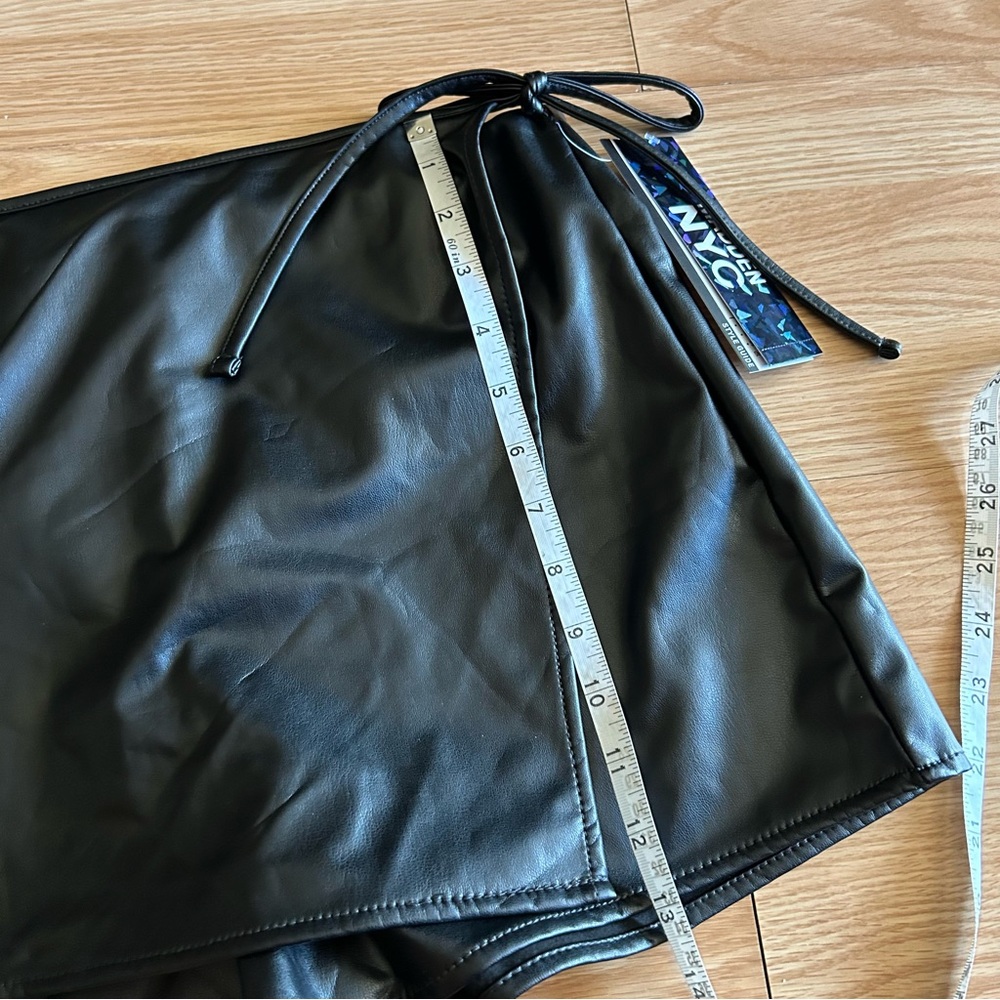 NWT Madden NYC Black Faux Leather Wrap Skort Small - Picture 7 of 9